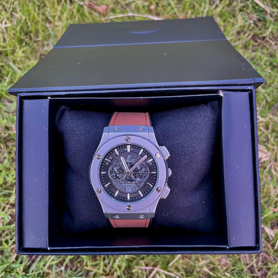 Modern Caramel Brown Leather Watch with Calendar